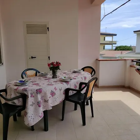 Conchiglia Vacanze 6 Posti A Pochi Passi Dal Mare Apartment *